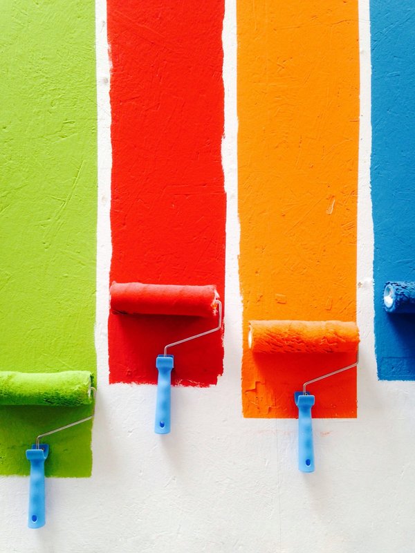 What are the top eco-friendly paint options for UK homes?